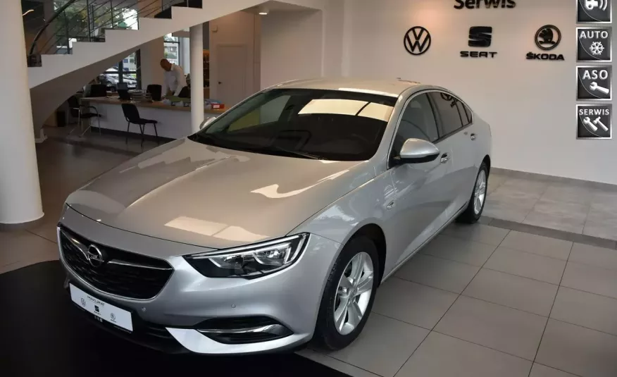 Opel Insignia Polski salon, Vat 23%, LED, As. pasa ruchu, Cz. parkowania, Cz.uderze 4x2 zdjęcie 