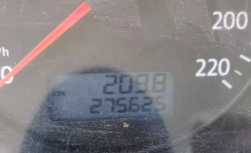 Volkswagen TRANSPORTER T5 / BLASZAK / 2.5 TDI / 130 KM / SKRZYNIA 6 / KLIMA / SPROWADZONY / zdjęcie 20