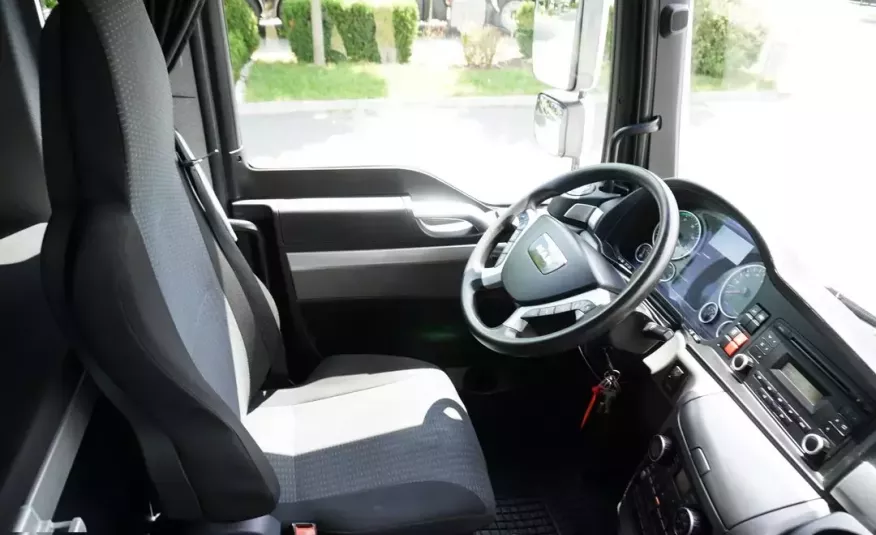 MAN TGL 12.220 kontener z windą / Euro 6 / sypialny / 190 tys. km zdjęcie 23