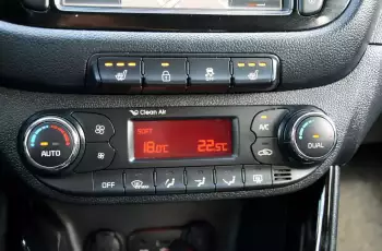 Audi A6 S-LINE 190KM Ledy Alcantary Xenon Navi Skóry Szyberdach Lift Niemcy