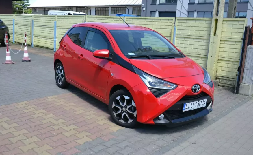 Toyota Aygo 1.0 VVTi Klimatyzacja Kamera Salon PL zdjęcie 