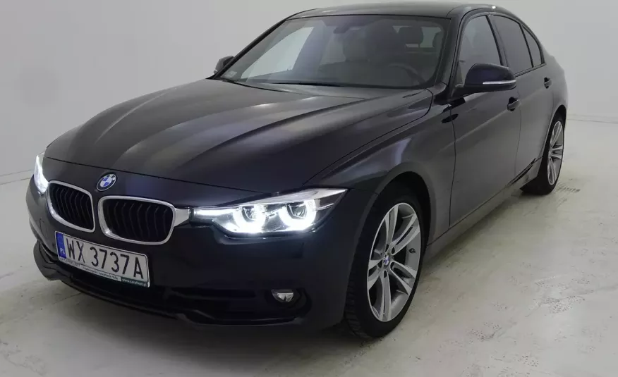 BMW 330 i Seria 3 xDrive aut Salon PL 1 wł ASO FV23% zdjęcie 