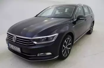 Volkswagen Passat 2.0 TDI DSG 4mot. Highline Salon PL 1 wł ASO FV23%