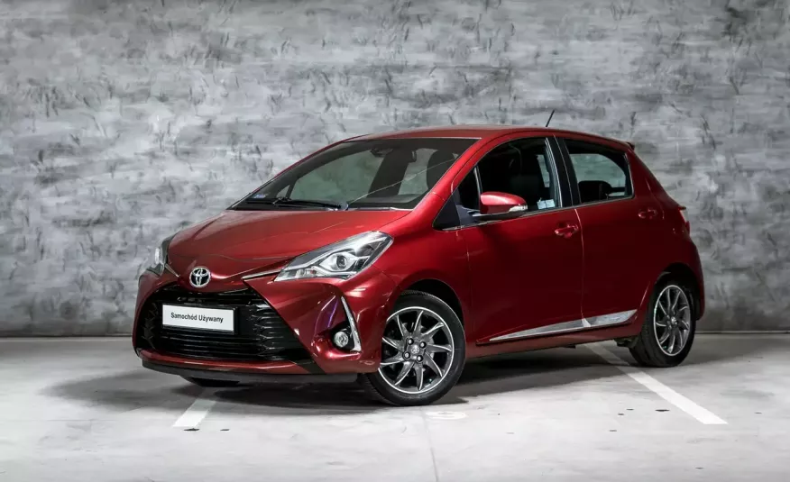 Toyota Yaris Dynamic 1.5 (111KM) /PL salon/FV23%/Navigacja/Klima-2-strefy/Kamera zdjęcie 