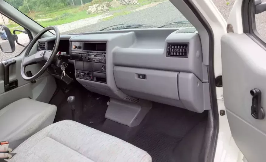 Volkswagen Transporter 1.9 Skrzynia Paka Prycza po Odnowie zdjęcie 6