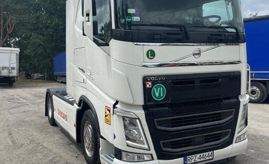 Volvo FH4 ADR zdjęcie 1