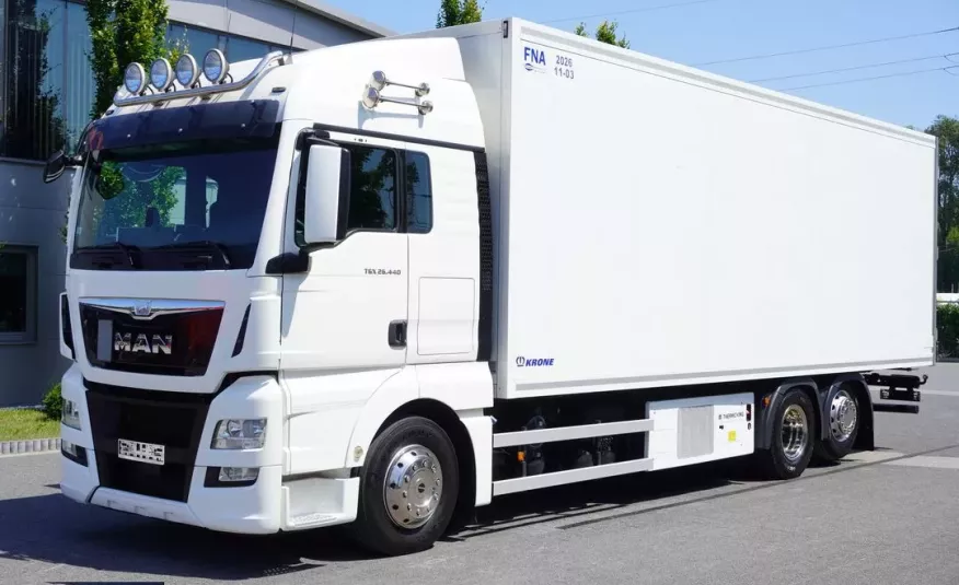 MAN TGX 26.440 E6 6x2 Chłodnia Hakowa / 21 europalet zdjęcie 