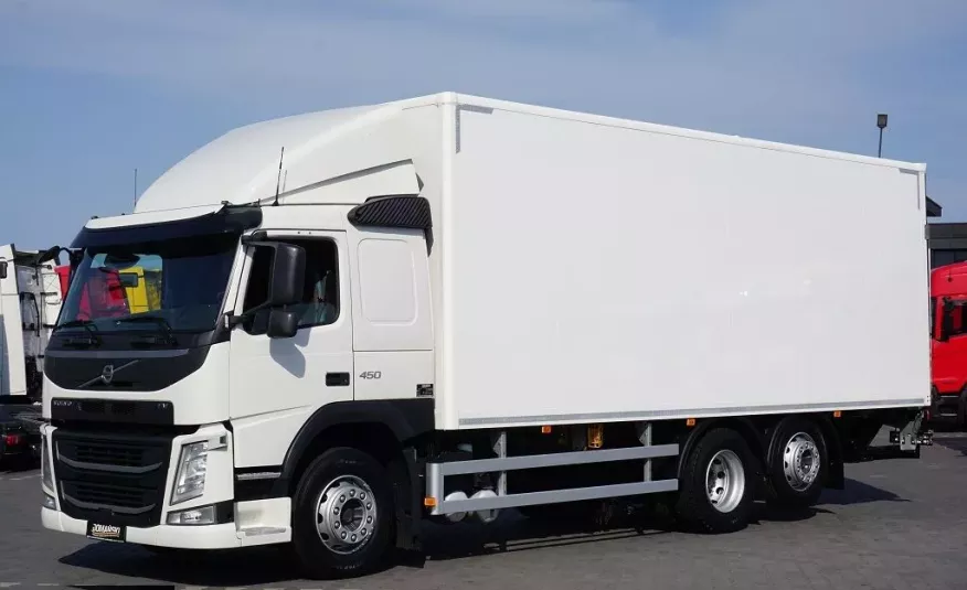 Volvo / FM 450 / EURO 6 / 6 X 2 / KONTENER + WINDA / OŚ SKRĘTNA zdjęcie 