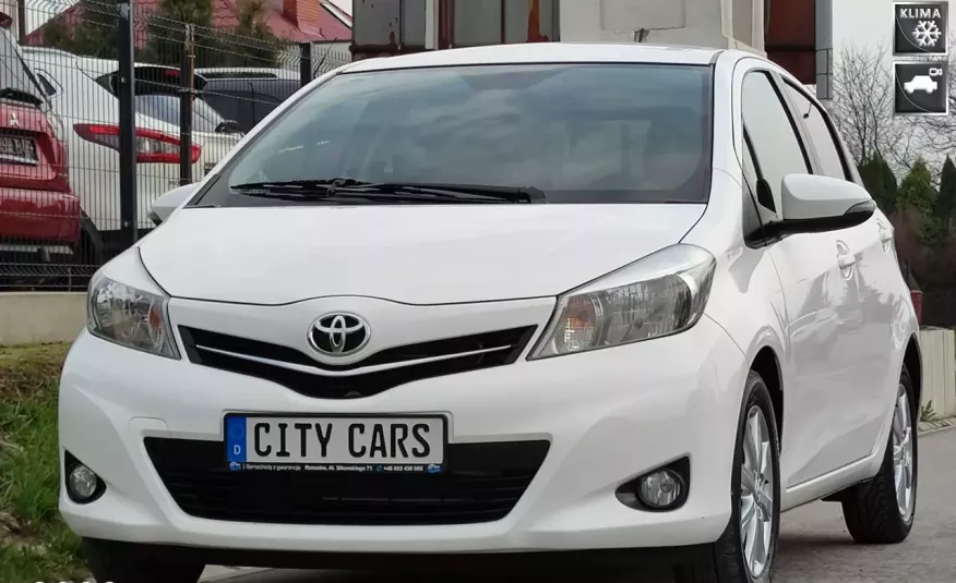 Toyota Yaris 1.3 B 100 KM Klima Kamera 158 tys. km z Niemiec zdjęcie 
