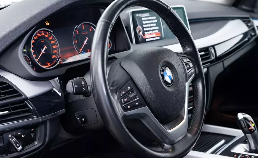 X5 BMW X5 xDrive40d/Tempomat aktywny/Fotele komfortowe/Kamera Cofania zdjęcie 6
