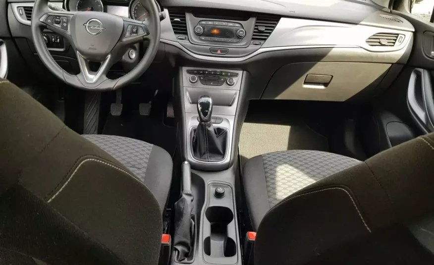 Opel Astra 15/16 r. / Klima / Tempomat / Komputer / Podgrzewane fotele zdjęcie 9