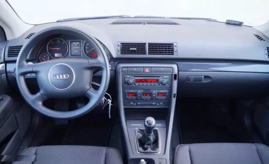 Audi a4 zdjęcie 9
