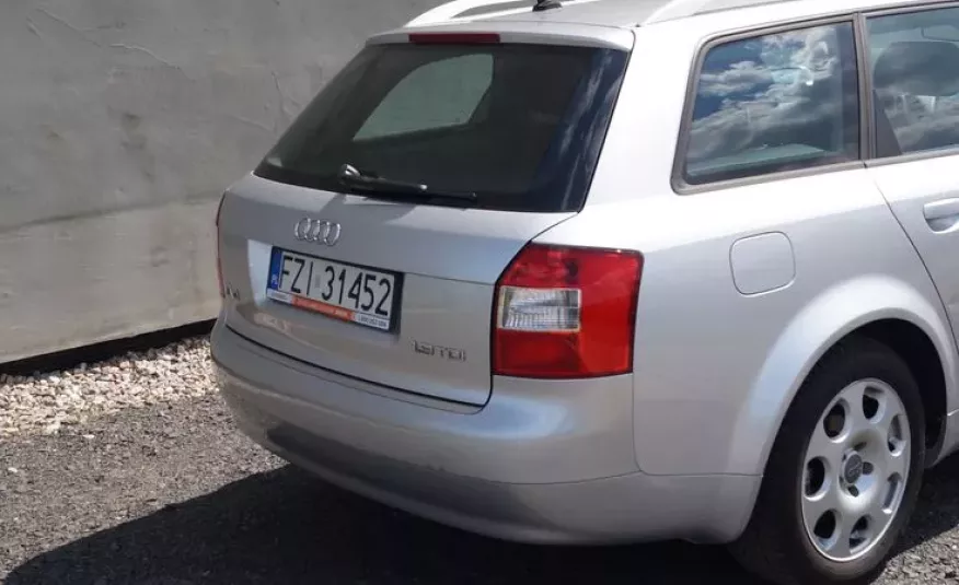 Audi a4 zdjęcie 21