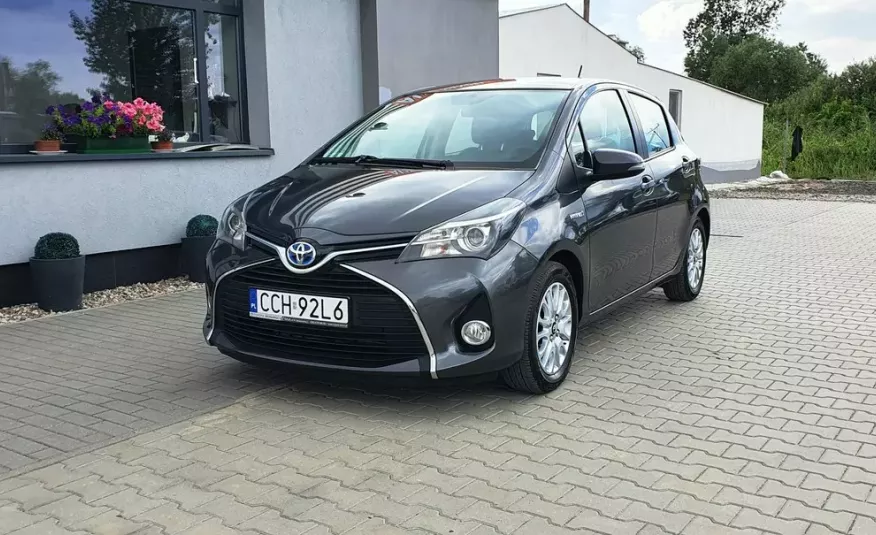 Toyota Yaris 1, 5 Automat zdjęcie 
