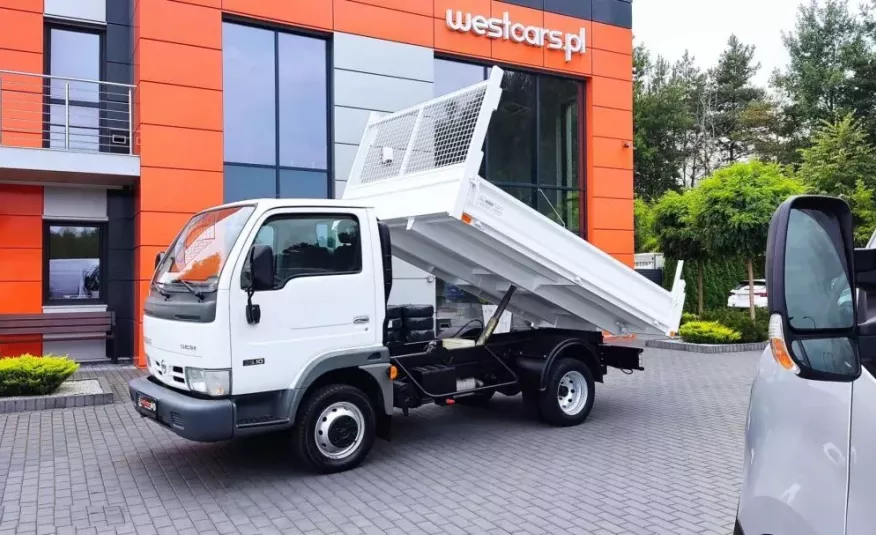 Nissan Cabstar zdjęcie 