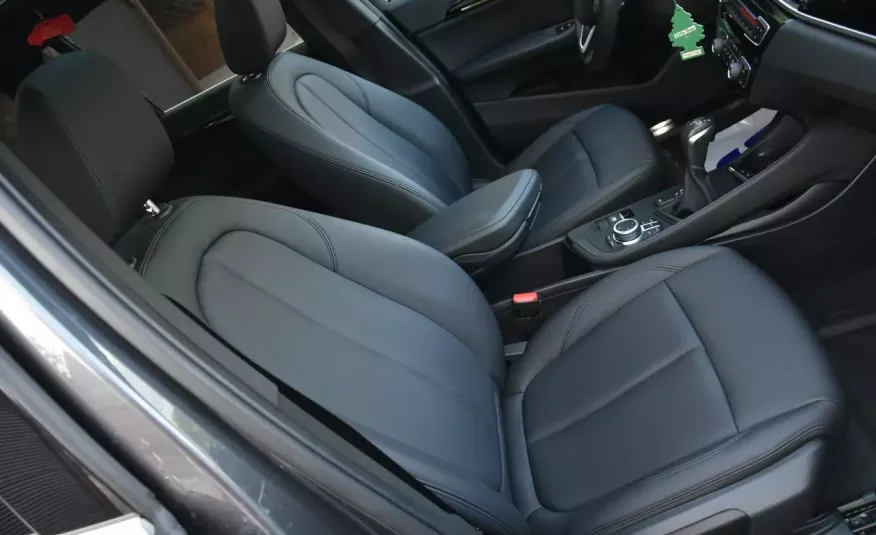 BMW X1 xDrive28i 231KM 2018r. X-line Kamera NAVi Skóra Panorama zdjęcie 13