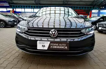 Volkswagen Passat 3 Lata GWARANCJA 1wł Kraj Bezwypadkowy 150KM EVO DSG Business FV23% 4x2