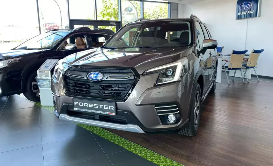 Subaru Forester Ciekawa konfiguracja Comfort, Legendarny napęd 4X4, dostępny od ręki zdjęcie 