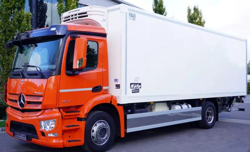 Mercedes Antos 1827 4x2 E6 chłodnia 19 EPAL / DMC 18 ton zdjęcie 