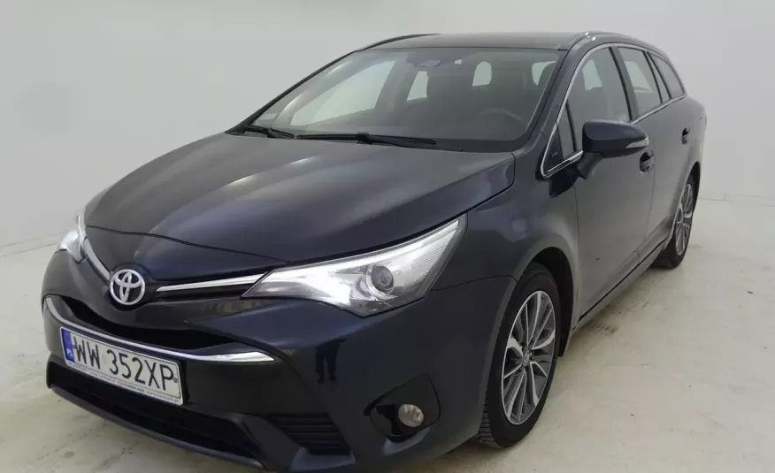 Toyota Avensis 2.0 D-4D Active Business Salon PL 1 wł ASO FV23% zdjęcie 