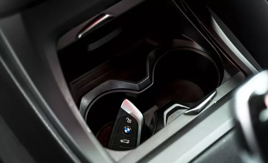 BMW X1 xDrive18d/FV 23%/PL-salon/Podgrzwane-fotele/Fotel-sport//Hi-Fi/Kamera/ zdjęcie 17