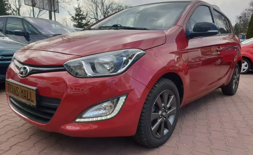 Hyundai i20 Sprowadzony z Niemiec. . Atrakcyjny wygląd. zdjęcie 