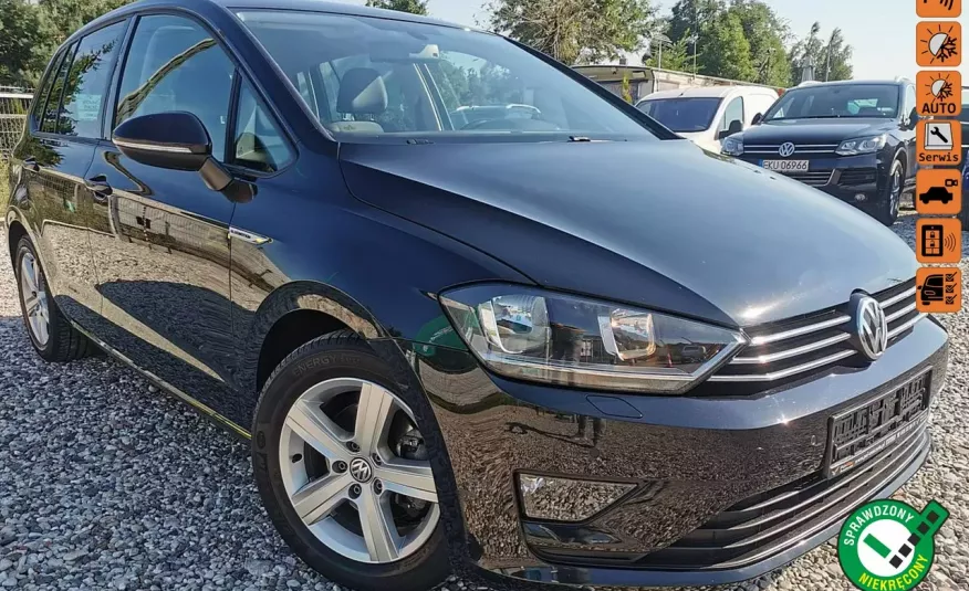 Volkswagen Golf Sportsvan zdjęcie 