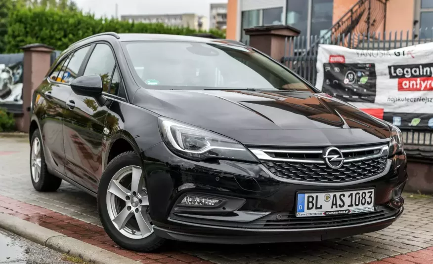 Opel Astra 1.6_Diesel_110KM_163 tyś. km_NAVI_LED_Sports Tourer+_komplet kół_FV23% zdjęcie 2