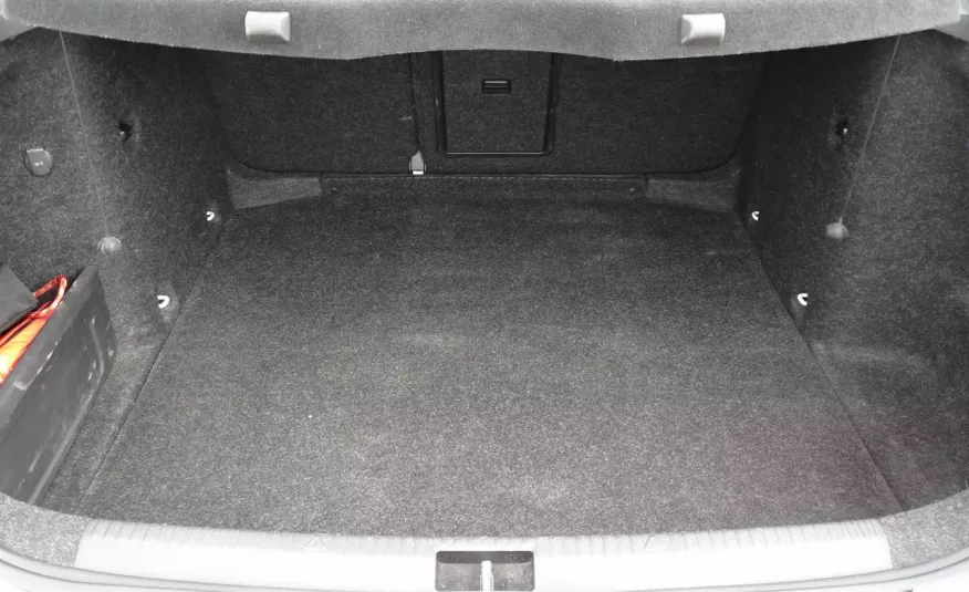 Skoda Octavia 1.6 TDI Ambition Hatchback Salon PL 1 wł ASO FV23% zdjęcie 8