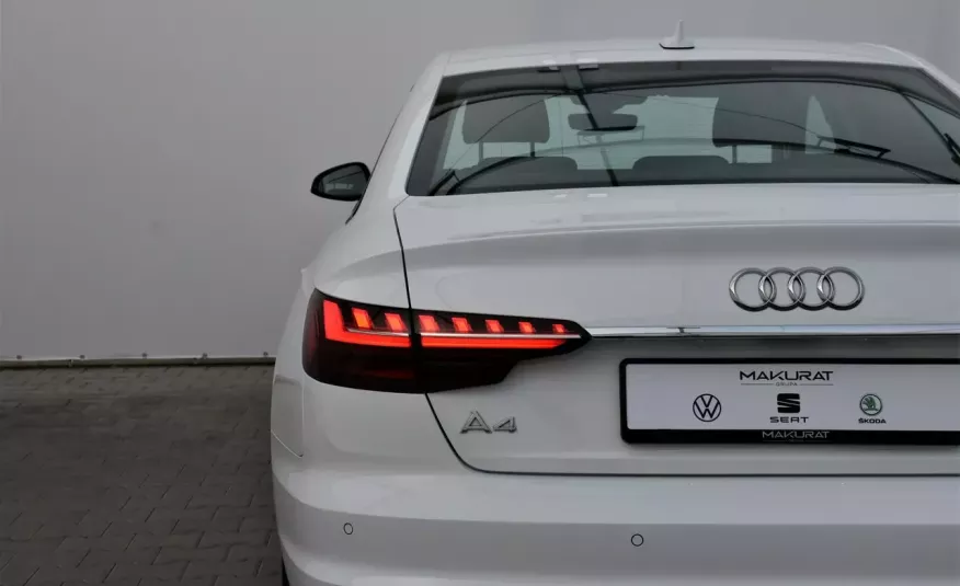 Audi A4 Vat 23%, Klimatyzacja, Bezwypadkowy, Czujniki parkowania, Nawigacja, zdjęcie 9
