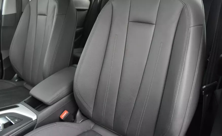Audi A4 Vat 23%, Klimatyzacja, Bezwypadkowy, Czujniki parkowania, Nawigacja, zdjęcie 14