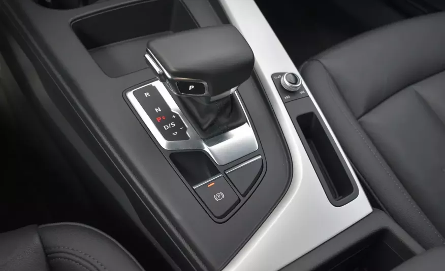 Audi A4 Vat 23%, Klimatyzacja, Bezwypadkowy, Czujniki parkowania, Nawigacja, zdjęcie 21