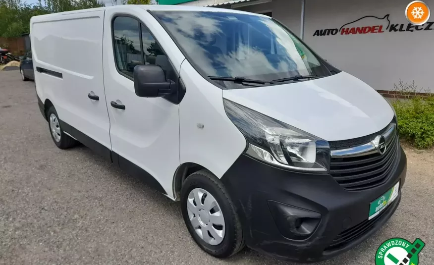 Opel Vivaro 1.6 CDTI 90 kM Grudzień 2015 zdjęcie 