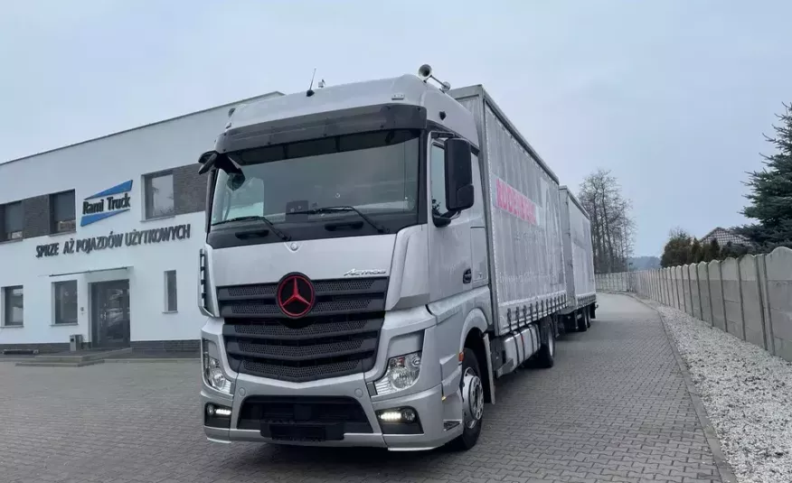 Mercedes ACTROS 1836 Zestaw przestrzenny przejazdowy zdjęcie 