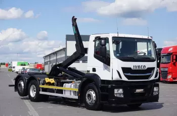 Iveco / STRALIS / 260S46 / ACC / EURO 6 / HAKOWIEC / OŚ SKRĘTNA