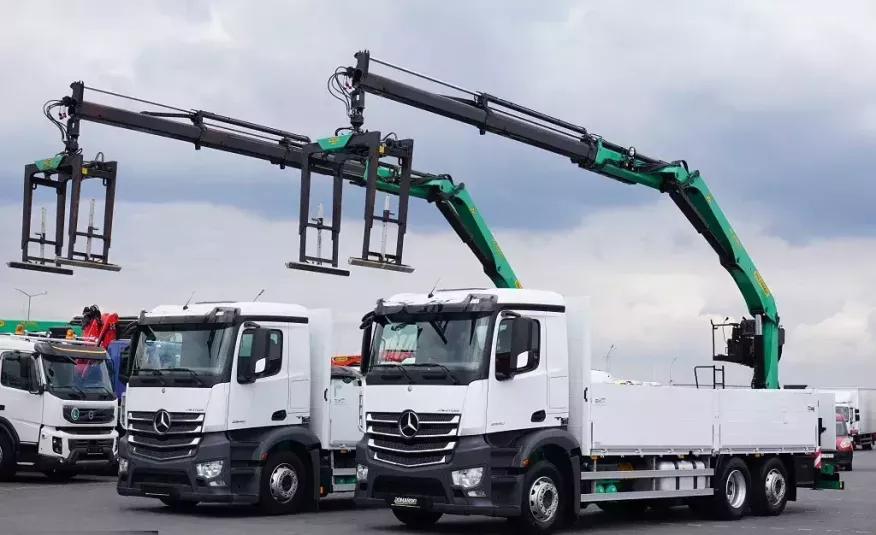 Mercedes / ANTOS / 2640 / E 6 / SKRZYNIOWY + HDS / PALFINGER PK 21001 L / WYSIĘG 13.3 M / OŚ SKRĘTNA zdjęcie 1
