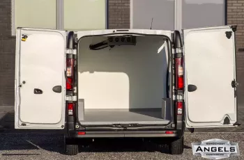 Renault Trafic CHŁODNIA 15-25 Stopni DO LEKÓW Atest PZH