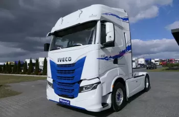 Iveco S-WAY 570 / NOWY - 2022 R / SKÓRY / NAVI / BARDZO BOGATA WERSJA
