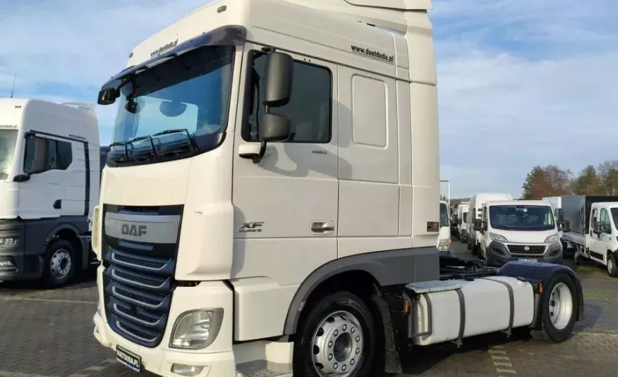 DAF XF 106.460 Euro 6 LowDeck Mega zdjęcie 