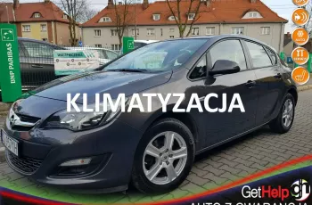 Opel Astra Klimatronic / Navigacja / Tempomat / Podgrzewane fotele