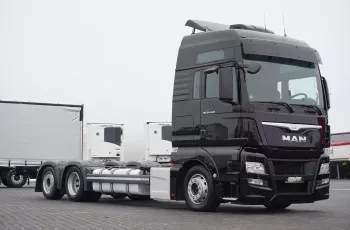 MAN TGX / 24.440 / ACC / EURO 6 / BDF / XXL / MEGA / 7.82 M / RETARDER