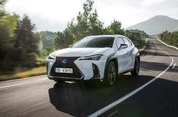 Lexus LEXUS UX 250h GPF Business 2WD