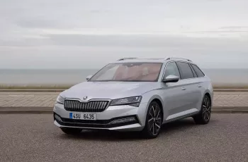 Skoda SKODA Superb 2.0 TDI SCR Style