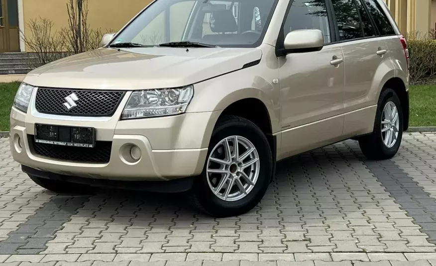 Suzuki Grand Vitara 2.0 BENZYNA zdjęcie 