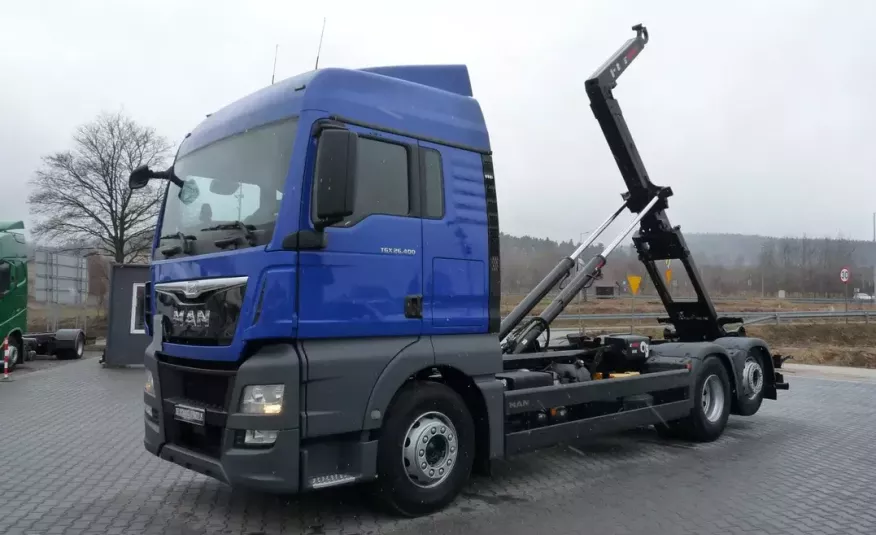 MAN TGX 26.400 6x2 / EURO 6 / HAKOWIEC HIAB / IDEALNY STAN / zdjęcie 