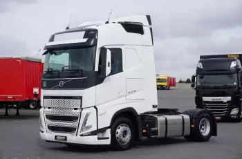 Volvo / FH / 460 / EURO 6 / ACC / NOWY / BEZ PRZEBIEGU