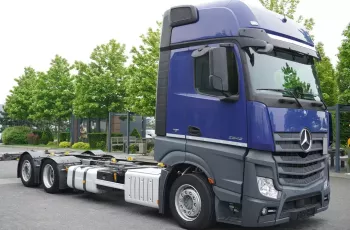 Mercedes Actros MP4 2542 E6 Low Deck / 390.000 km