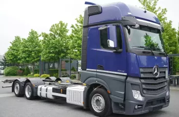 Mercedes Actros MP4 2542 E6 Low Deck / 430.000 km