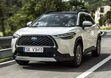 Toyota TOYOTA Corolla Cross 2.0 Hybrid Executive