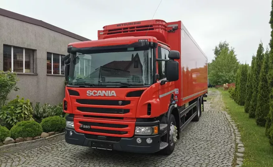 Scania P 280 DB6x2/4MNB Chłodnia zdjęcie 